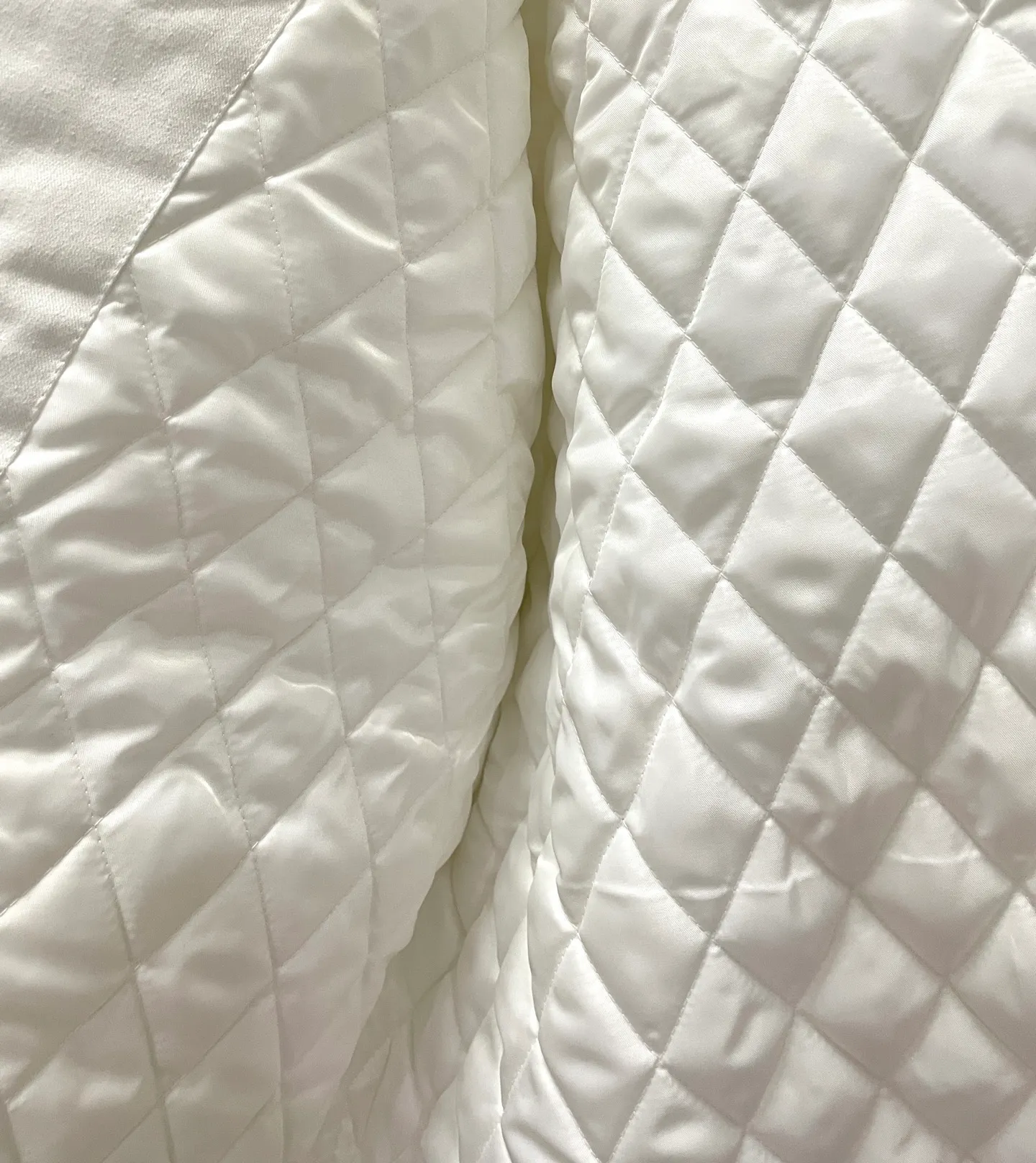 Real shot of white details # P480